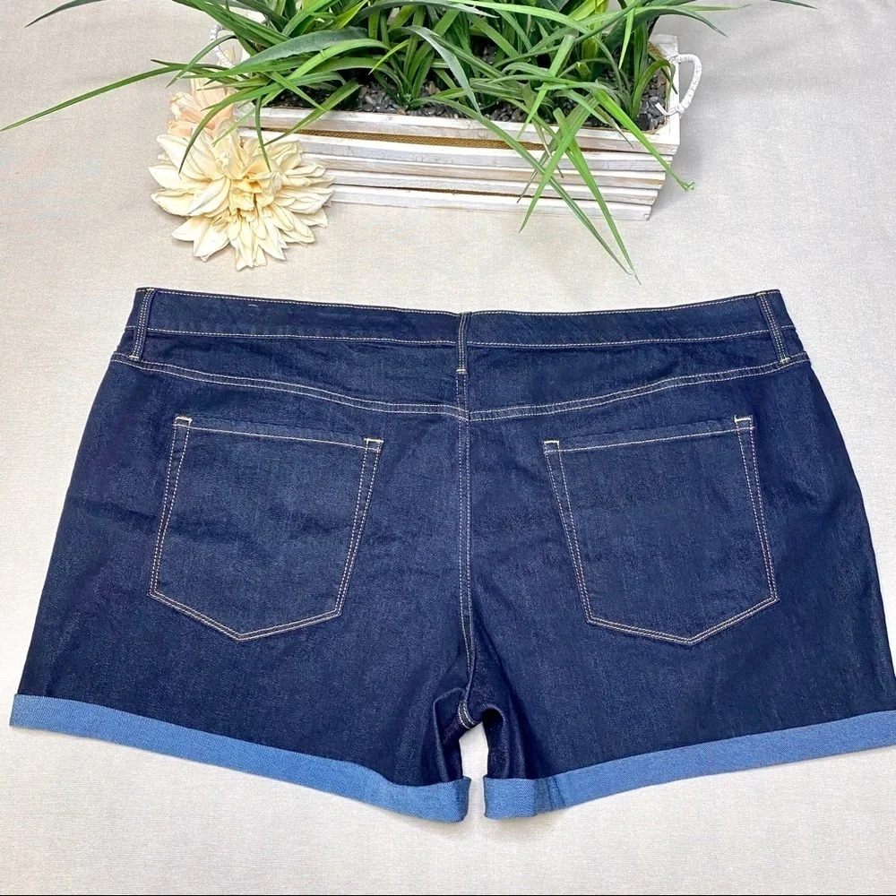 Ava and Viv MIDI Jean Shorts Stretchy Dark Blue Plus Size 26